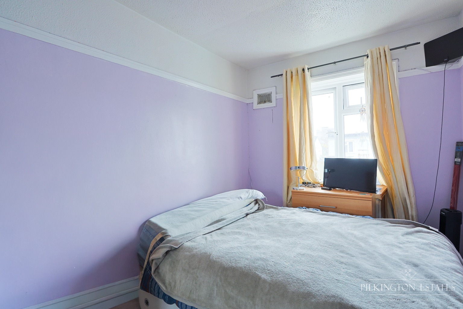 SOLD SUBJECT TO CONTRACT Property image 6