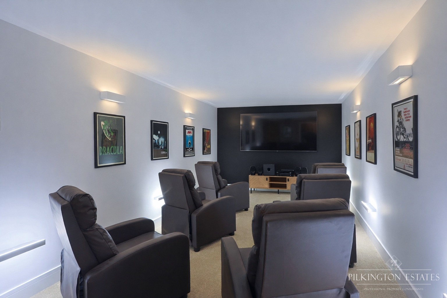 Luxury New Home on the Cornish Riverfront Property image 27