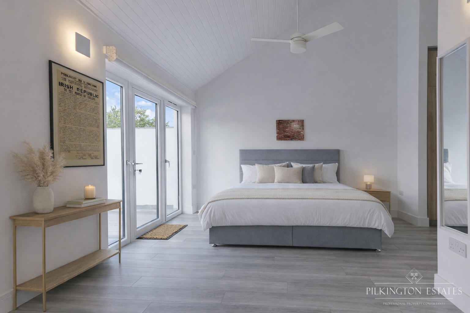 Luxury New Home on the Cornish Riverfront Property image 15