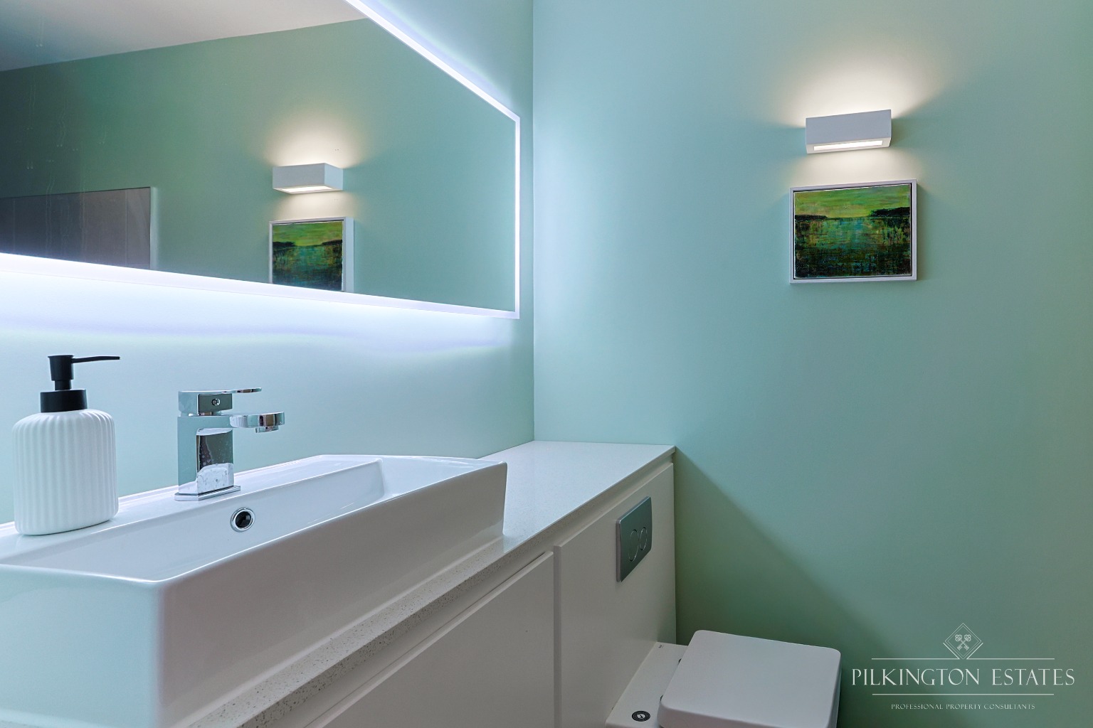 Luxury New Home on the Cornish Riverfront Property image 22