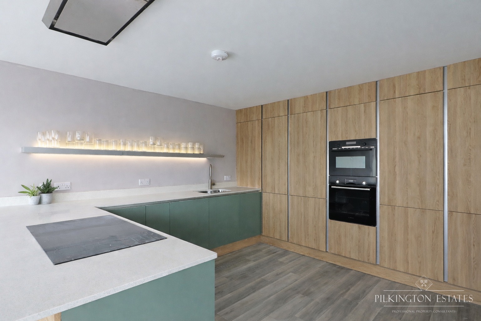 Luxury Riverside New Home Property image 10