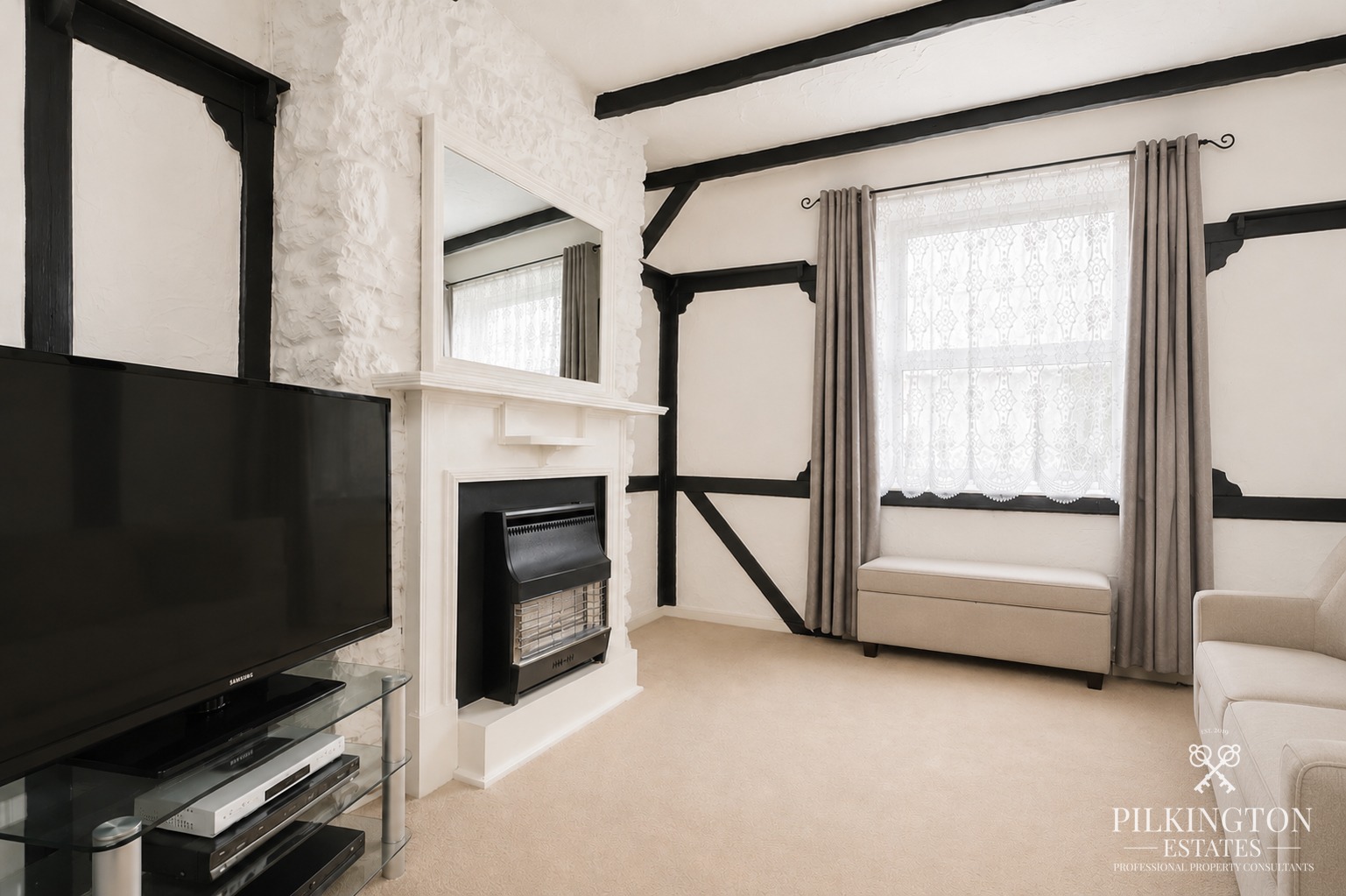 Three Bedroom Central Plymouth Terrace with Roof Garden and Views Across Plymouth Sound Property image 2