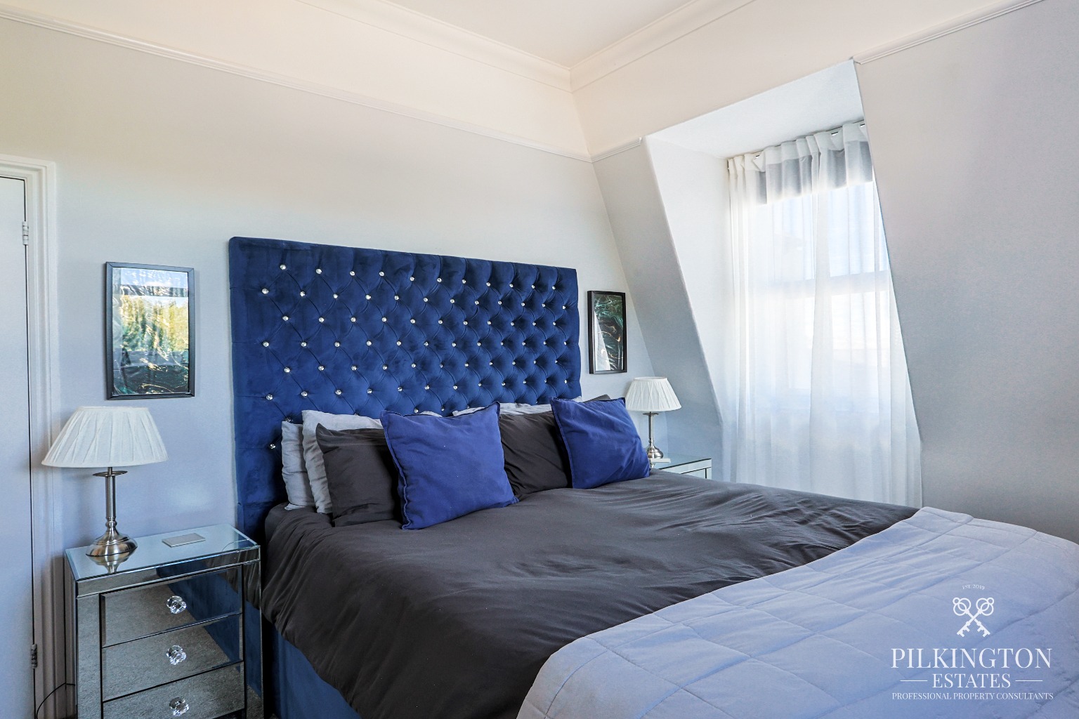 Immaculate Share of Freehold Apartment with Residents' Parking Property image 8