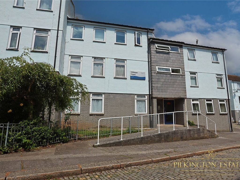 Bright One-Bedroom Apartment in The Barbican, Plymouth – Walk to Waterfront & City Centre Property image 1