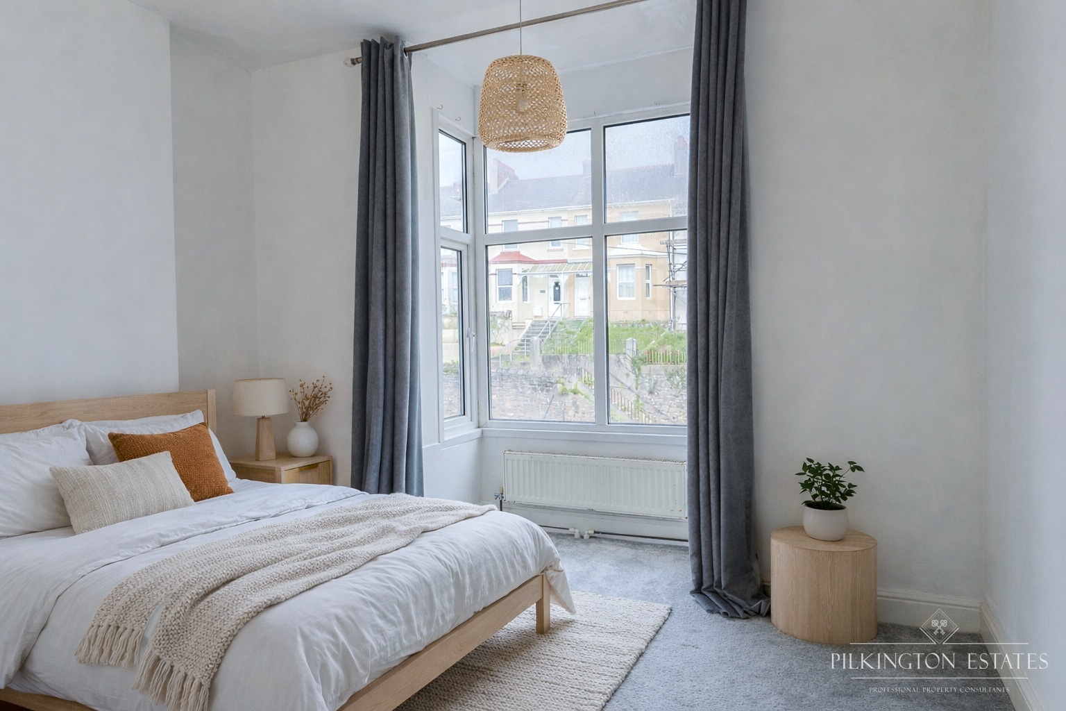 Stylish Two-Bed Period Apartment in Central Laira with Bay Window & Modern Finish Property image 6