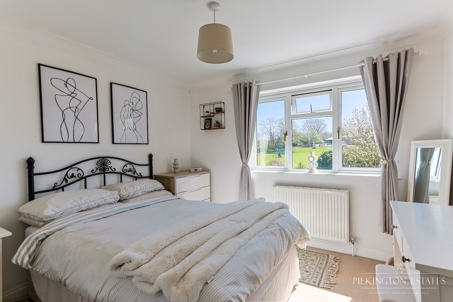 Substantial Family Home with Independent Annex in Prime Liskeard Location Property image 13