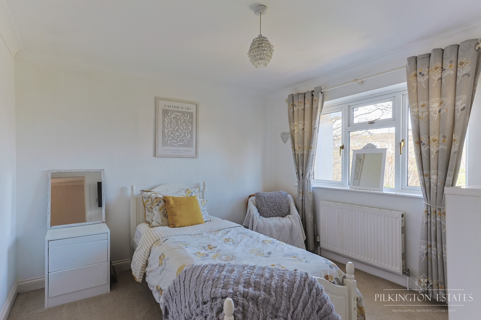 Substantial Family Home with Independent Annex in Prime Liskeard Location Property image 16