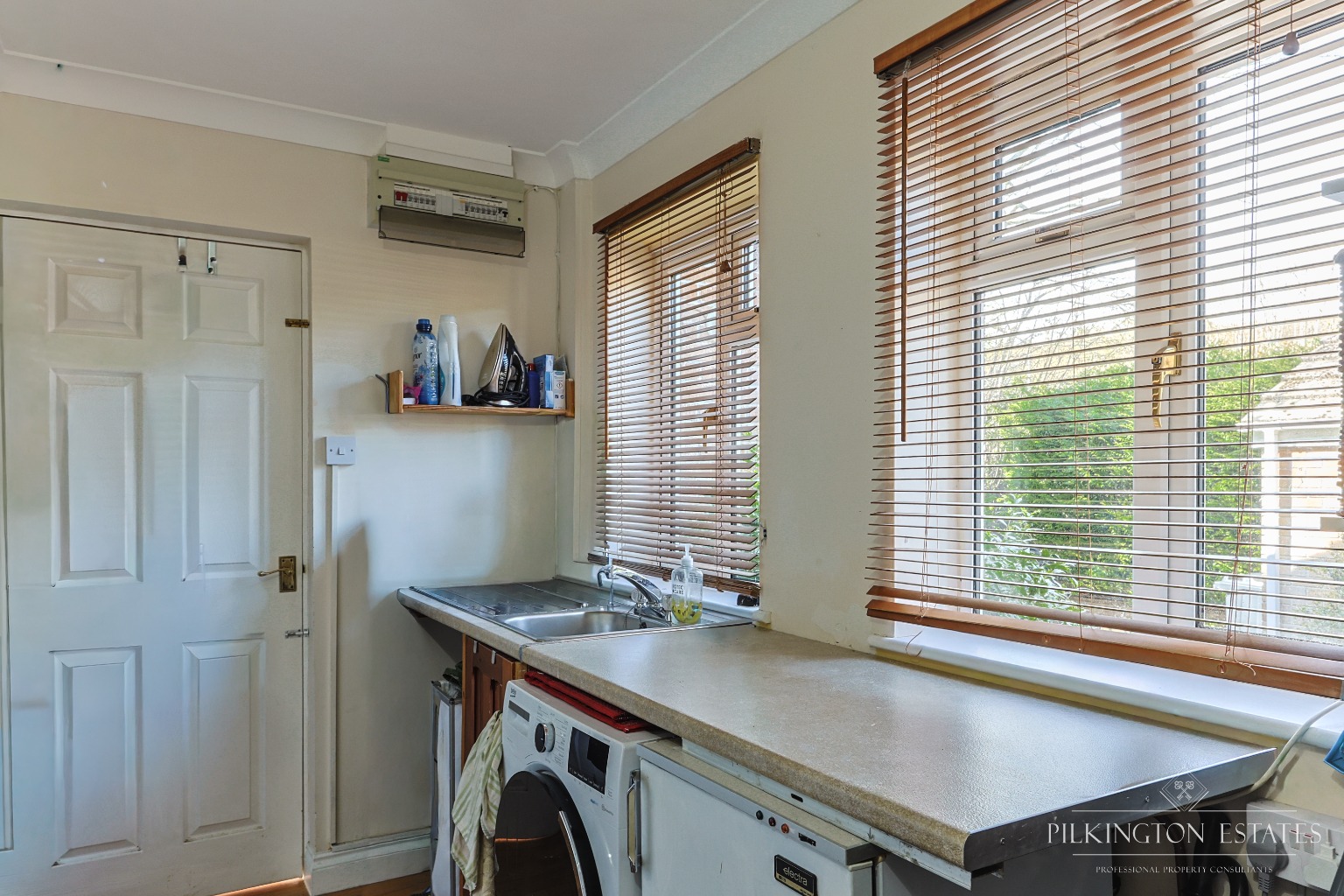 Substantial Family Home with Independent Annex in Prime Liskeard Location Property image 21
