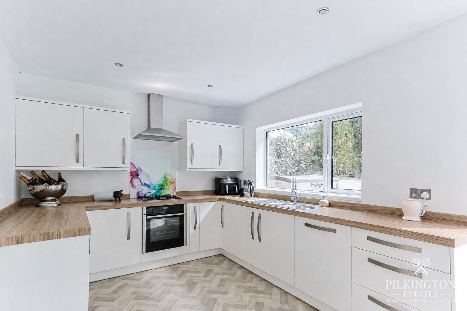 Dunstone View, Plymouth, Devon, PL9 Property image 6