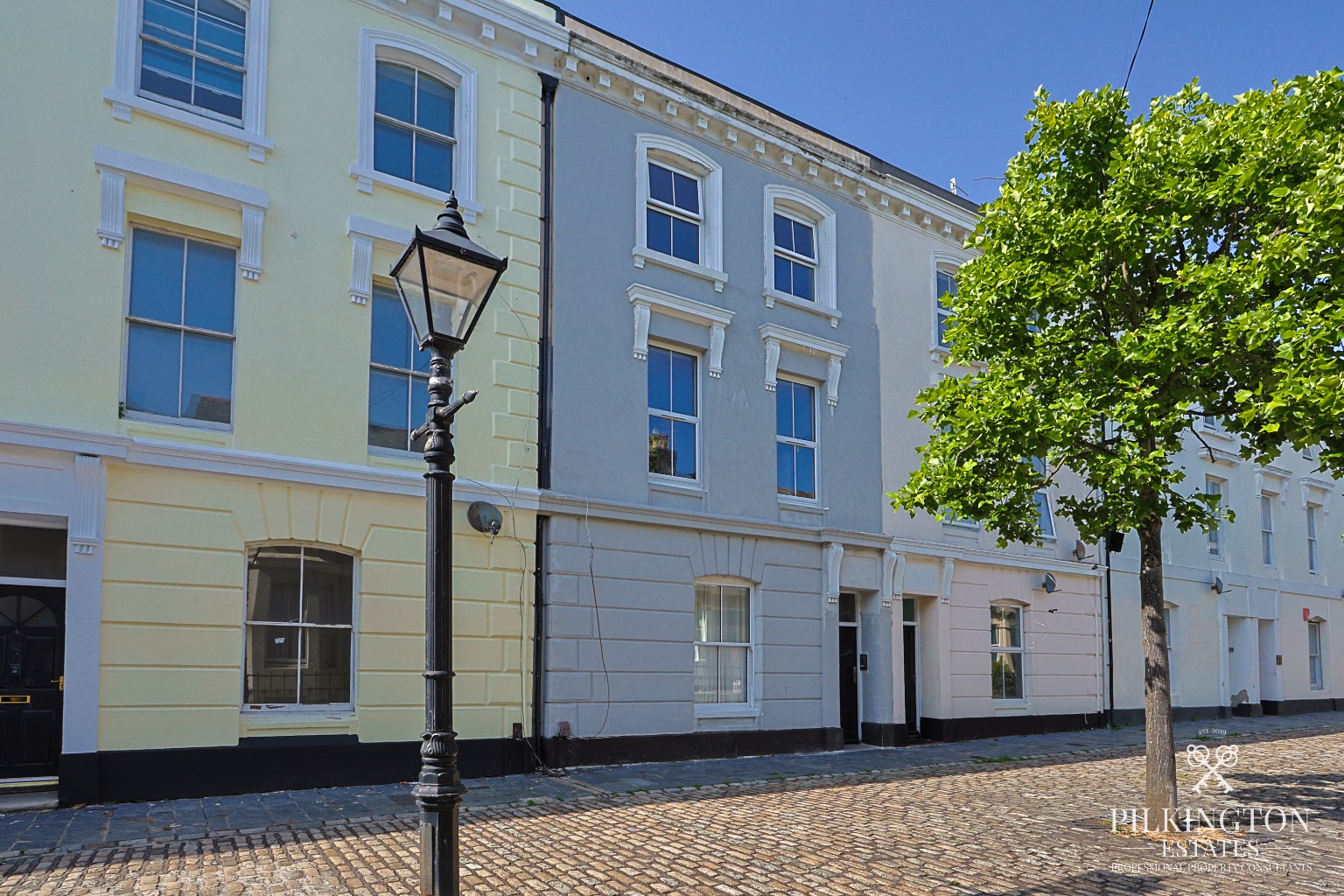 OPEN DAY MONDAY THE 5TH OF OCTOBER - STRICTLY BY APPOINTMENT ONLY Property image 1