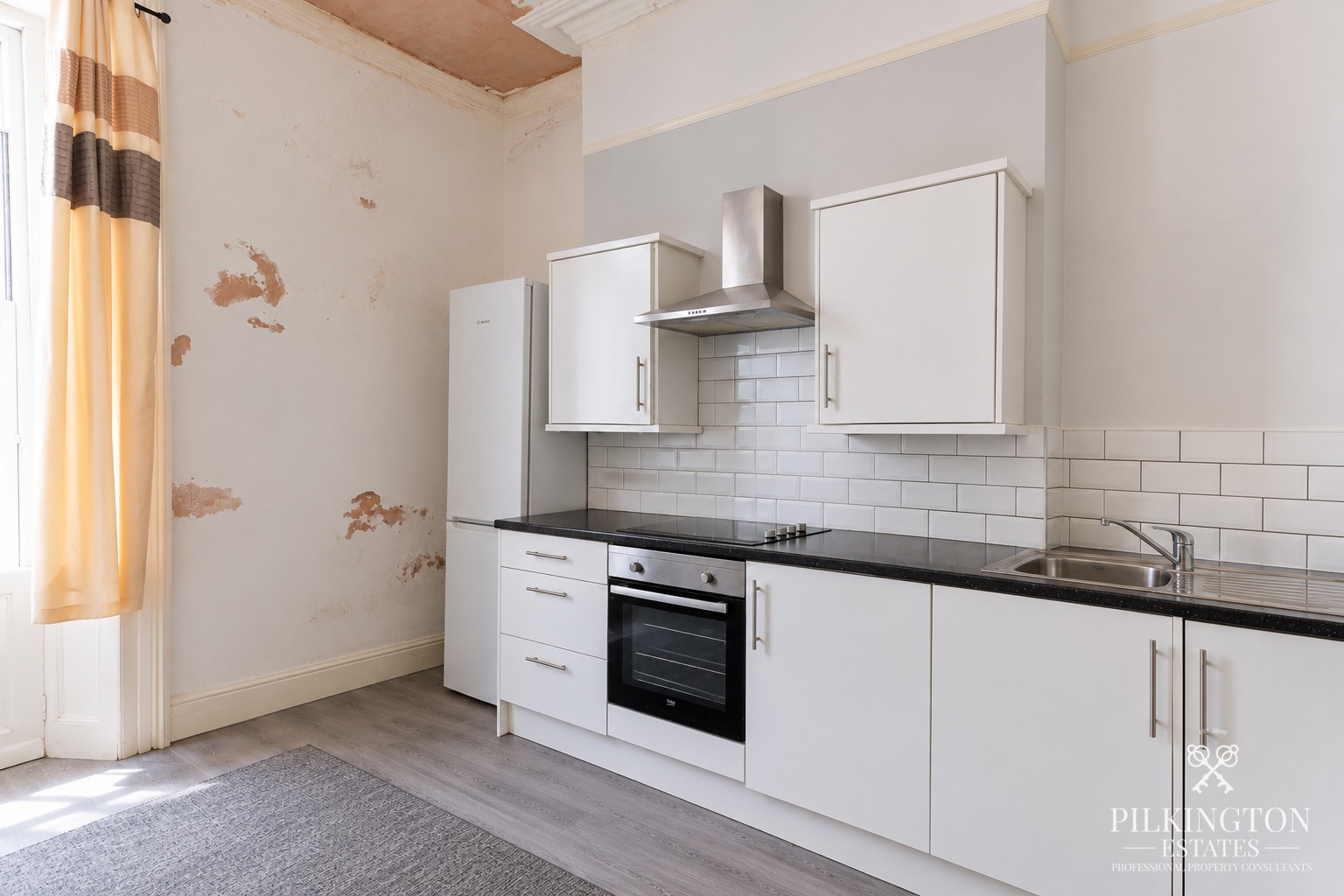 OPEN DAY MONDAY THE 5TH OF OCTOBER - STRICTLY BY APPOINTMENT ONLY Property image 5