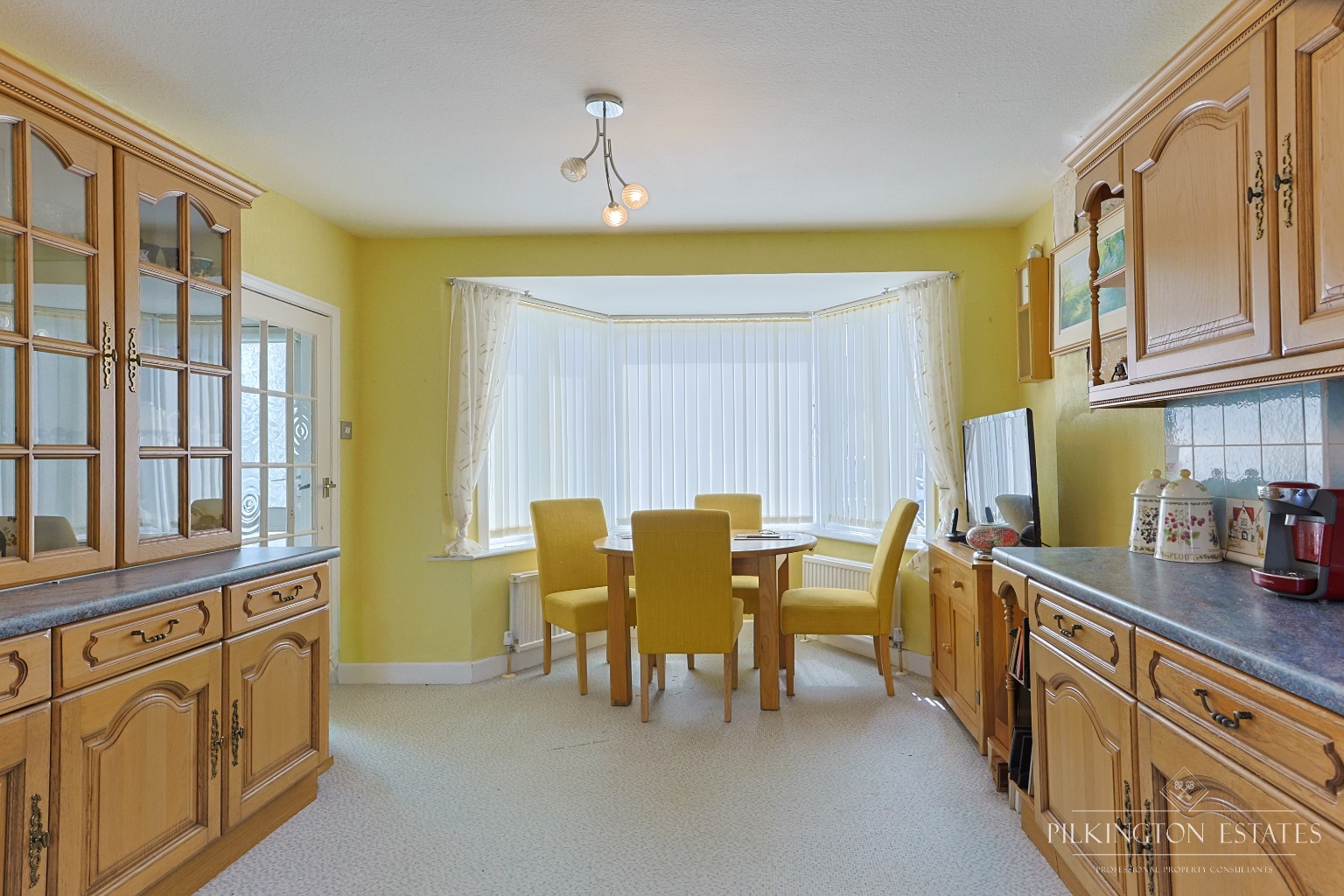 Two-Bedroom Semi-Detached Home with Garage on Generous Corner Plot Property image 3