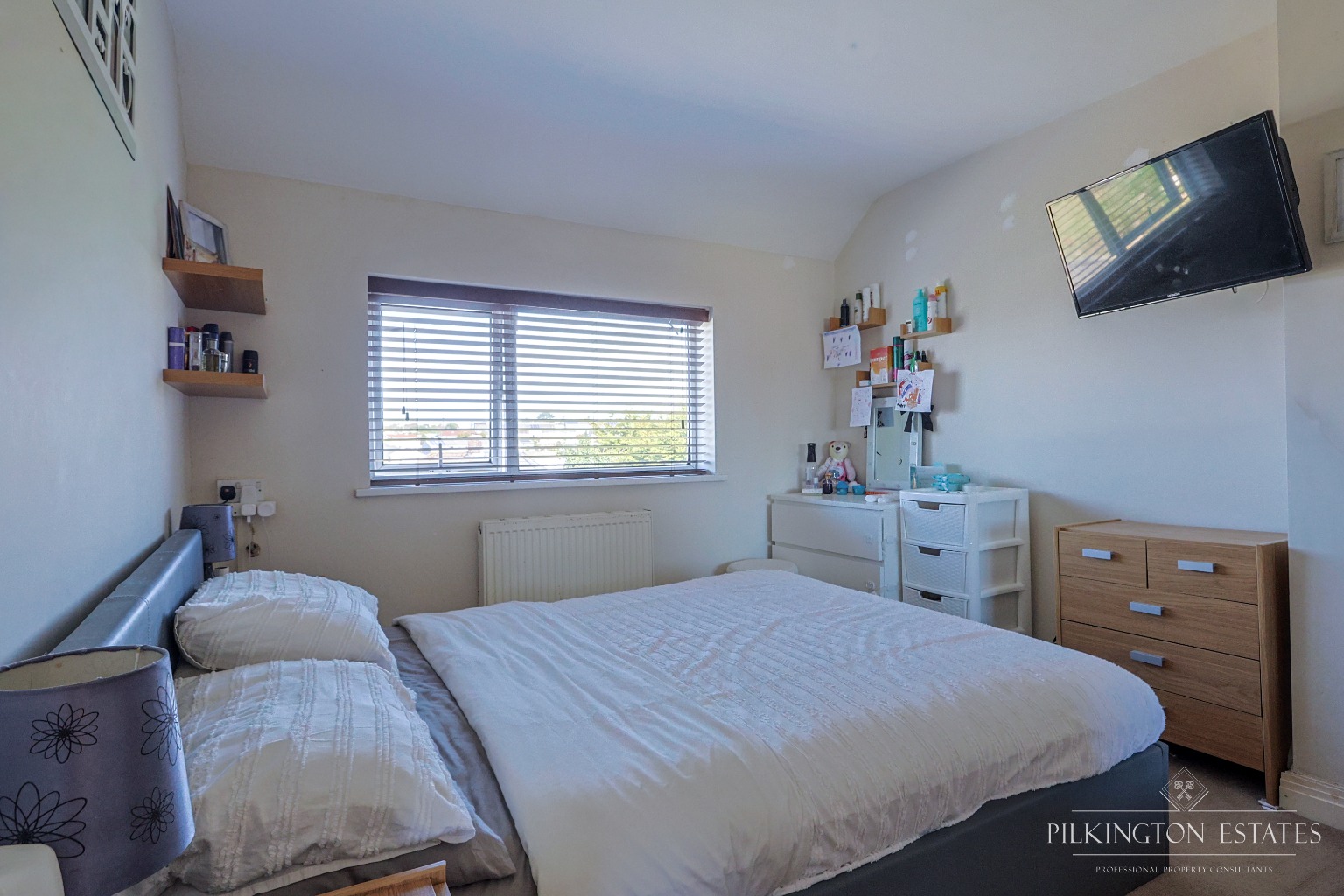 Spacious Three-Bedroom Semi-Detached Home with Garden and Extension Potential Property image 7