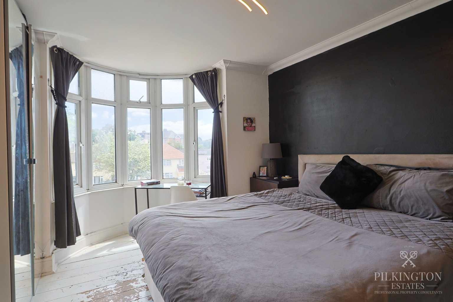 Three-Bedroom Semi-Detached Home with Excellent Renovation Potential Property image 7