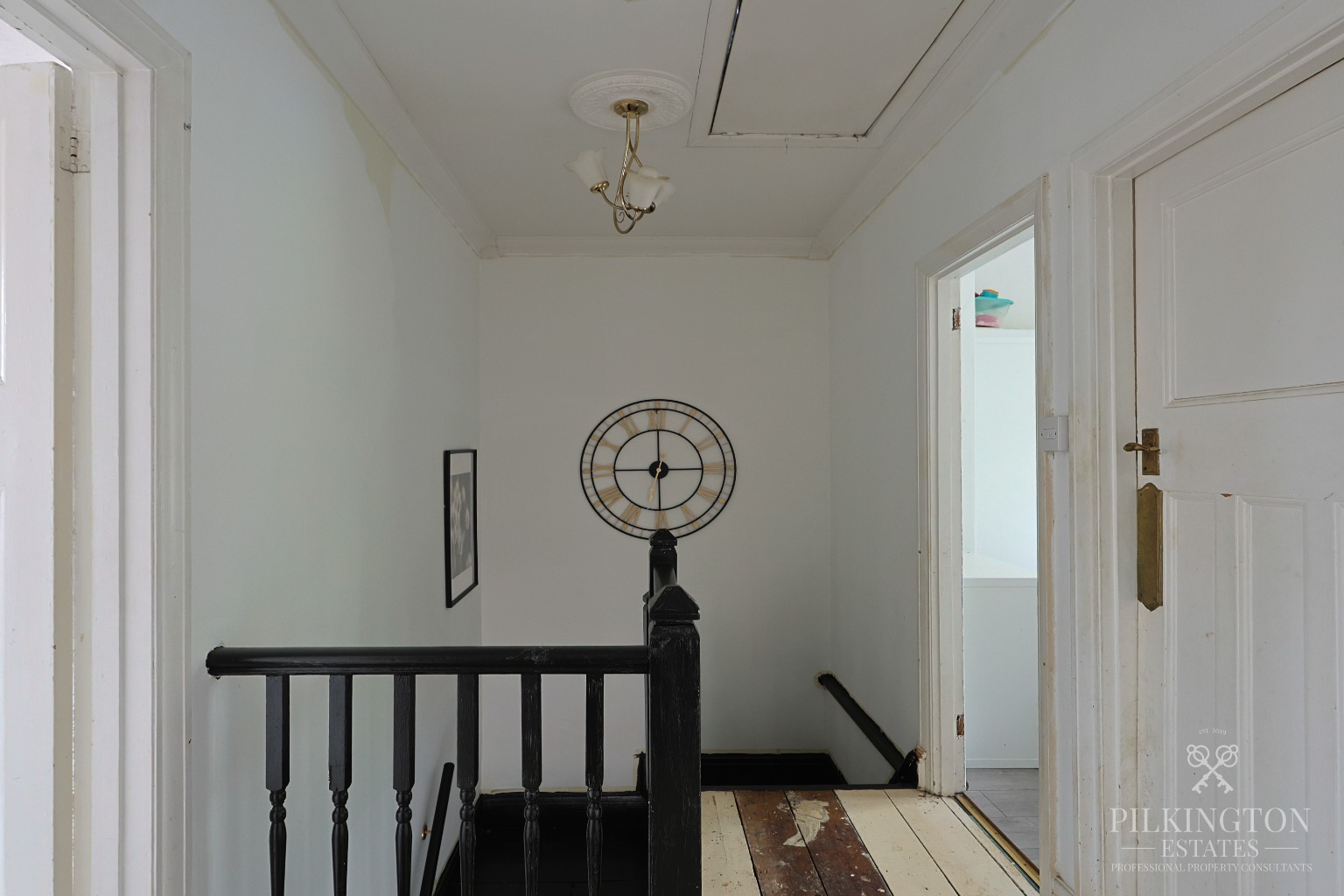 Three-Bedroom Semi-Detached Home with Excellent Renovation Potential Property image 11