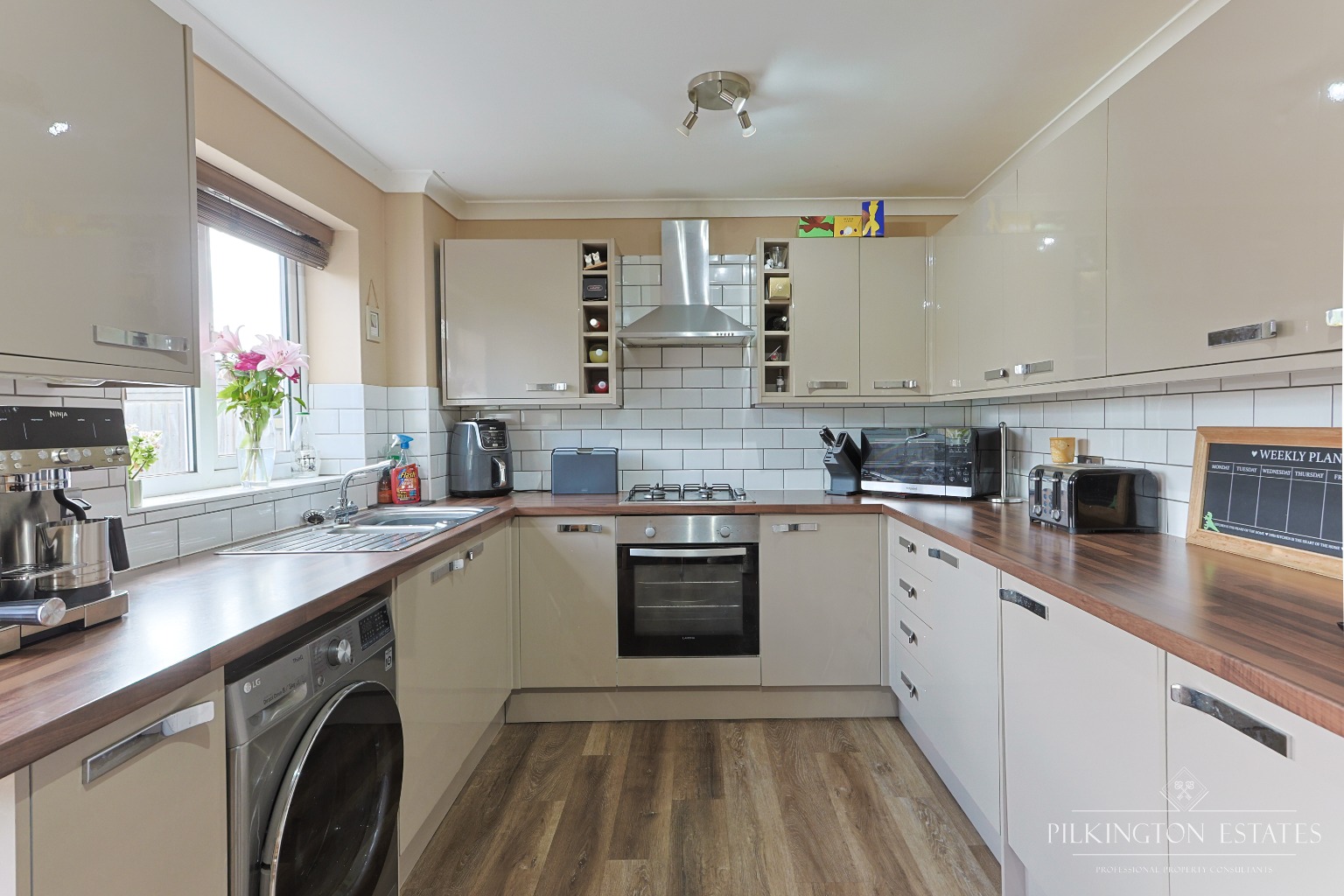 Beautifully presented Three Bedroom Home in the Sought After Latchbrook Area Property image 3
