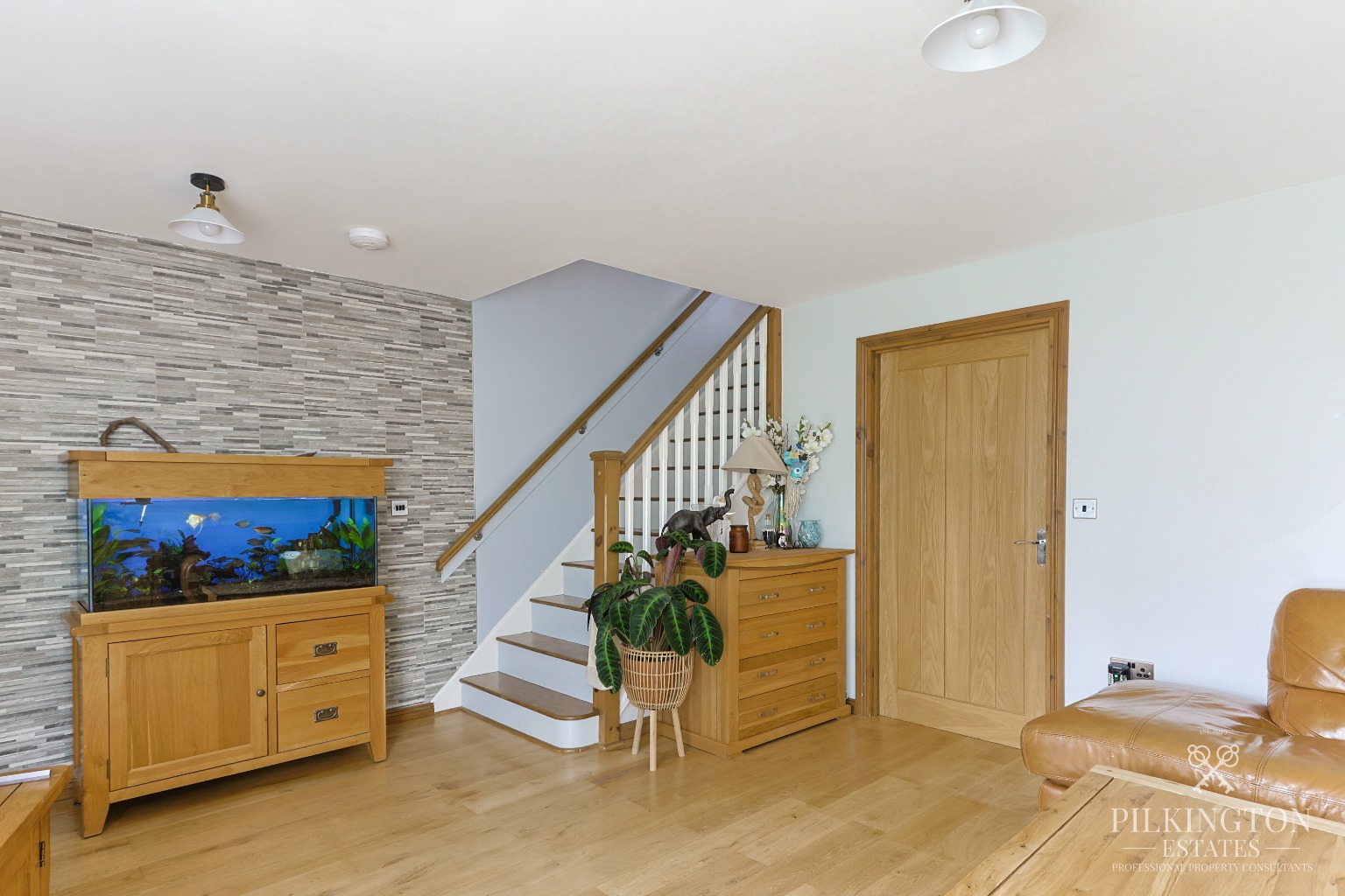 Stylish 3-Bedroom Home in a Fantastic Location! Property image 3
