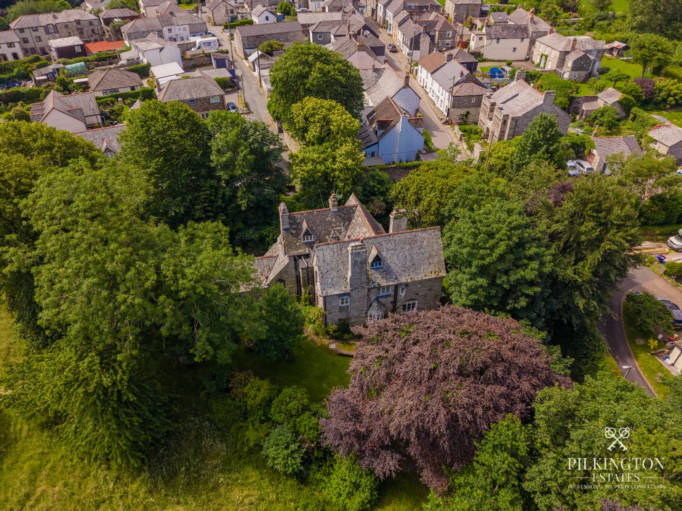 Magnificent Grade II Listed Country House in 3.3 Acres with Development Potential Property image 23
