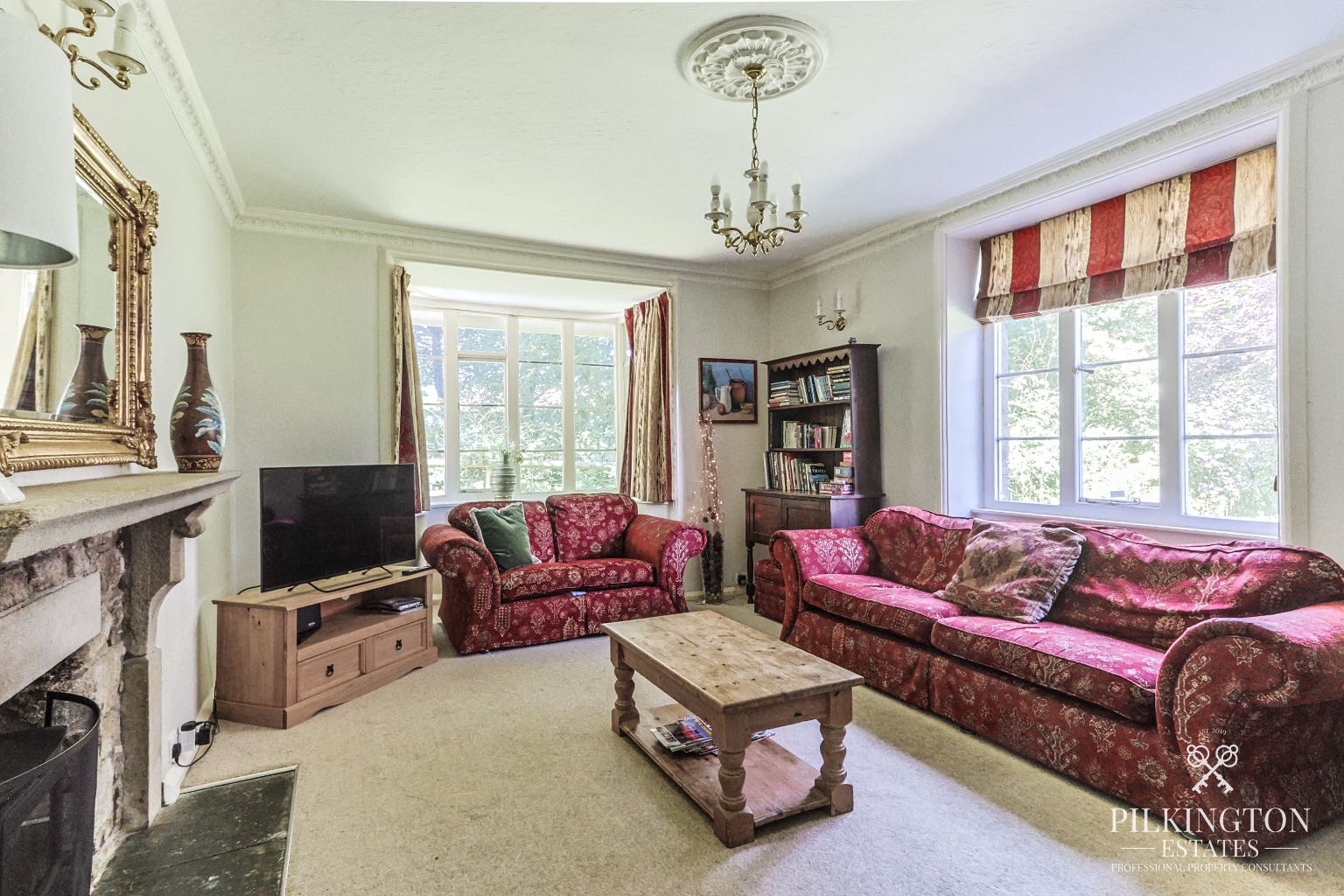 Magnificent Grade II Listed Country House in 3.3 Acres with Development Potential Property image 3