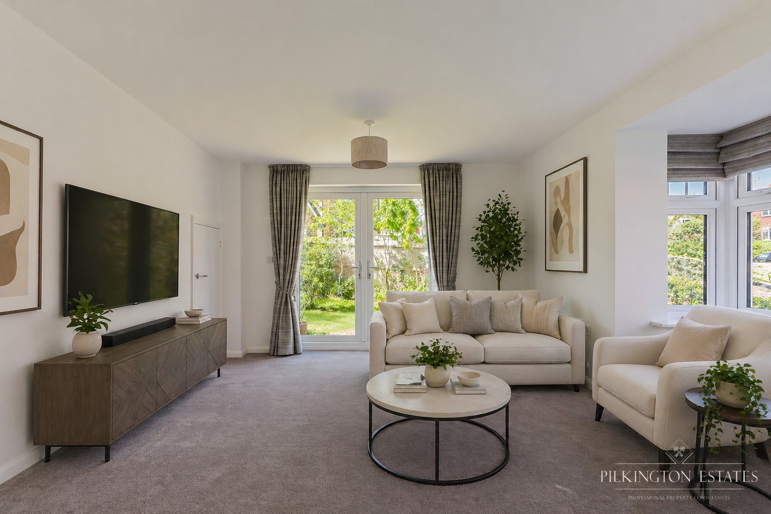 Beautiful Detached Home in Peaceful Cul-de-Sac Setting Property image 3