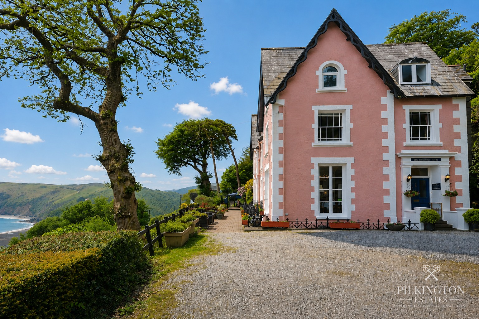 Seawood House – Historic Coastal Villa with Exceptional Sea Views & Guest Accommodation Property image 2