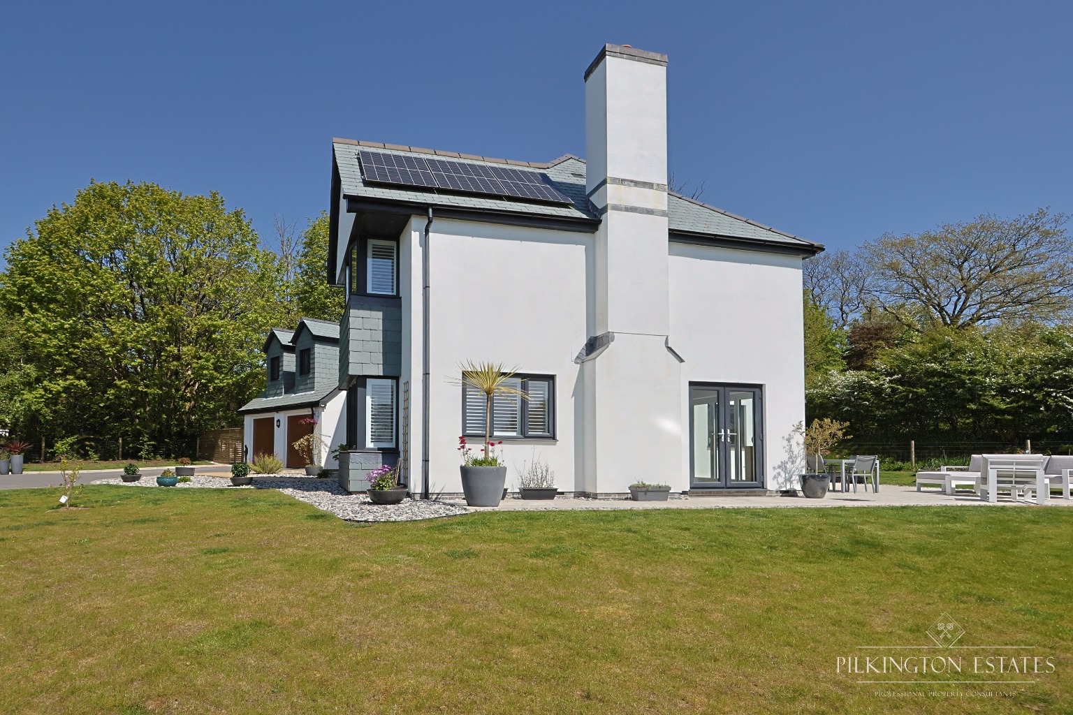 Stunning Detached Home with Annex, Bifold Living & Beautiful Garden Property image 29
