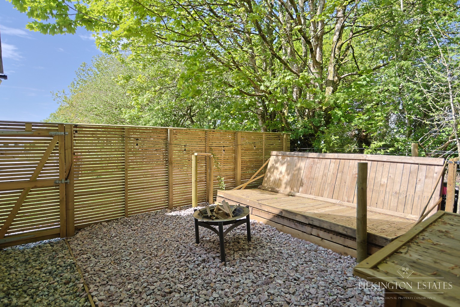 Stunning Detached Home with Annex, Bifold Living & Beautiful Garden Property image 30