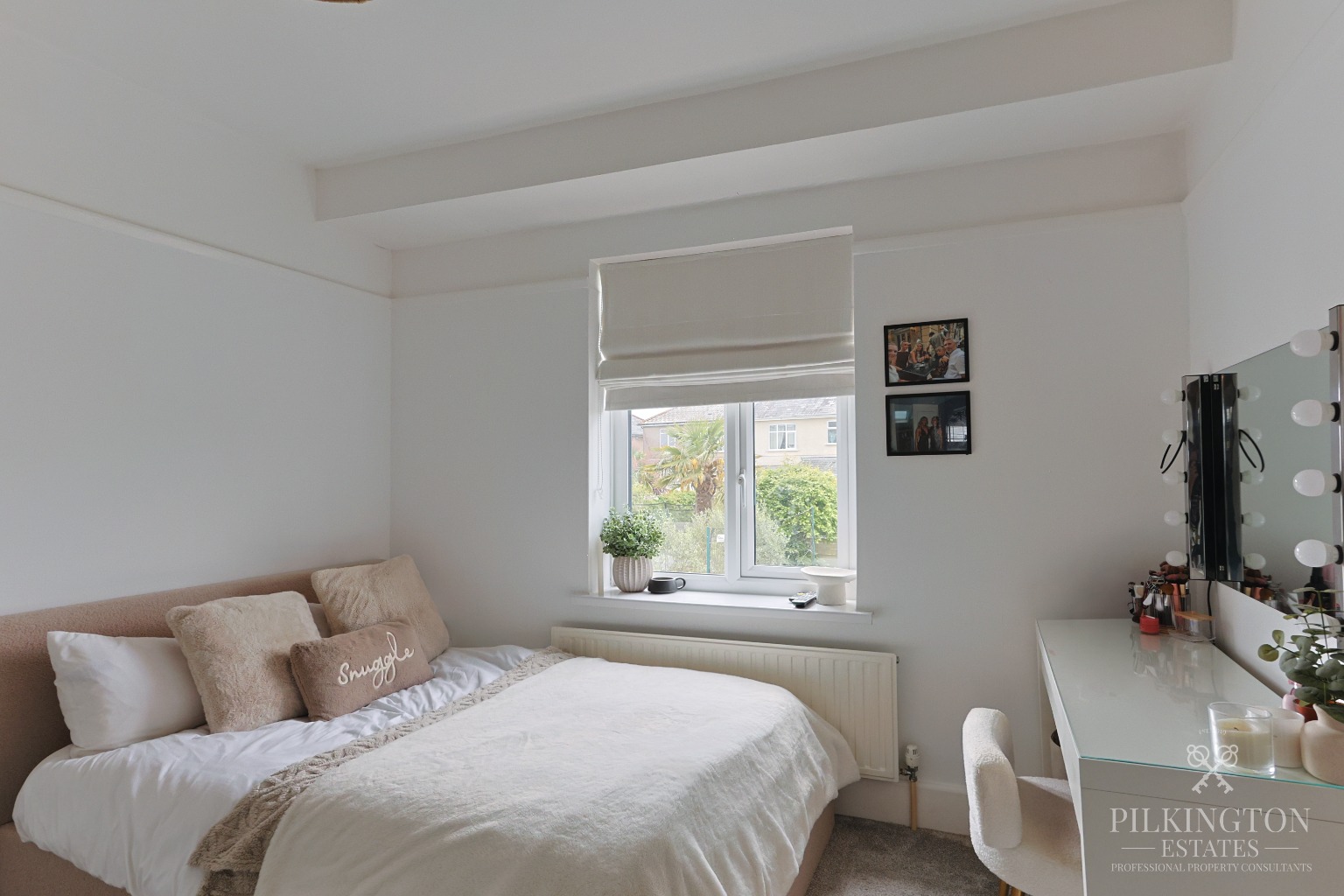 Exceptional 4 Bedroom Family Home on Prestigious Torland Road Property image 10
