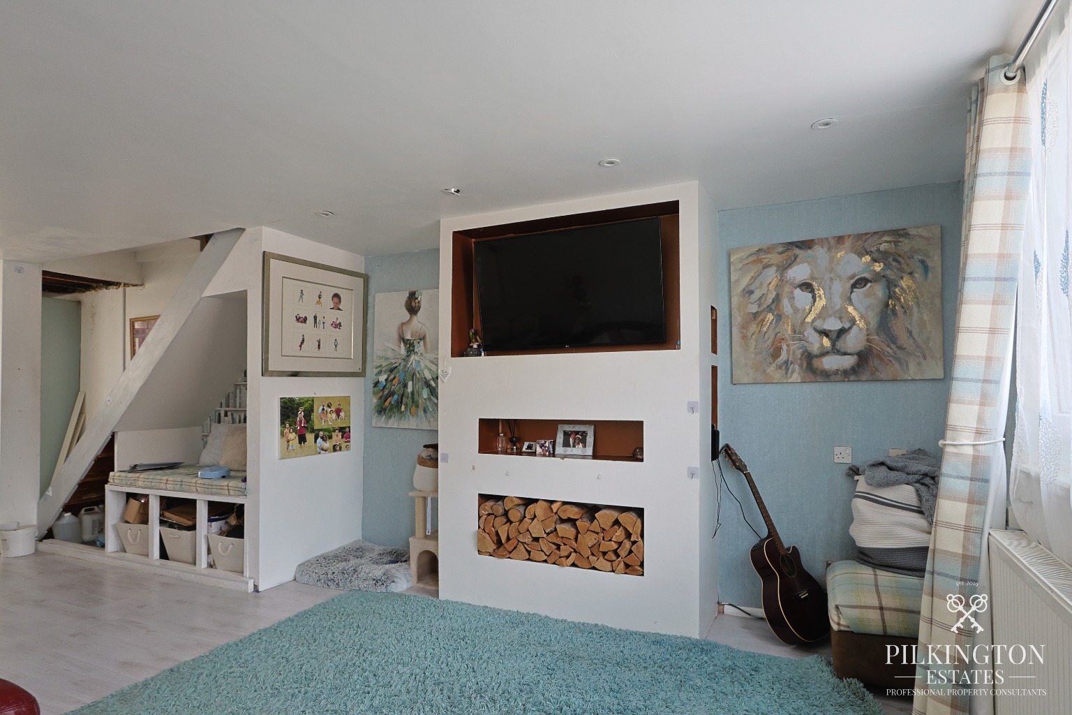 Spacious Three-Bedroom Terraced Property on Cunningham Road Property image 4