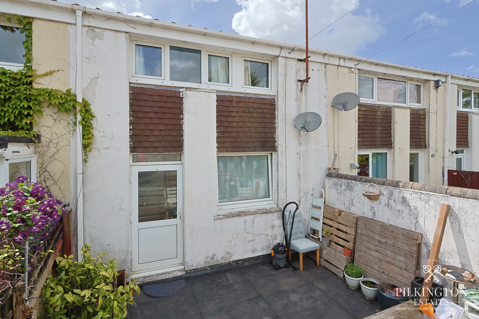 Spacious Three-Bedroom Terraced Property on Cunningham Road Property image 14