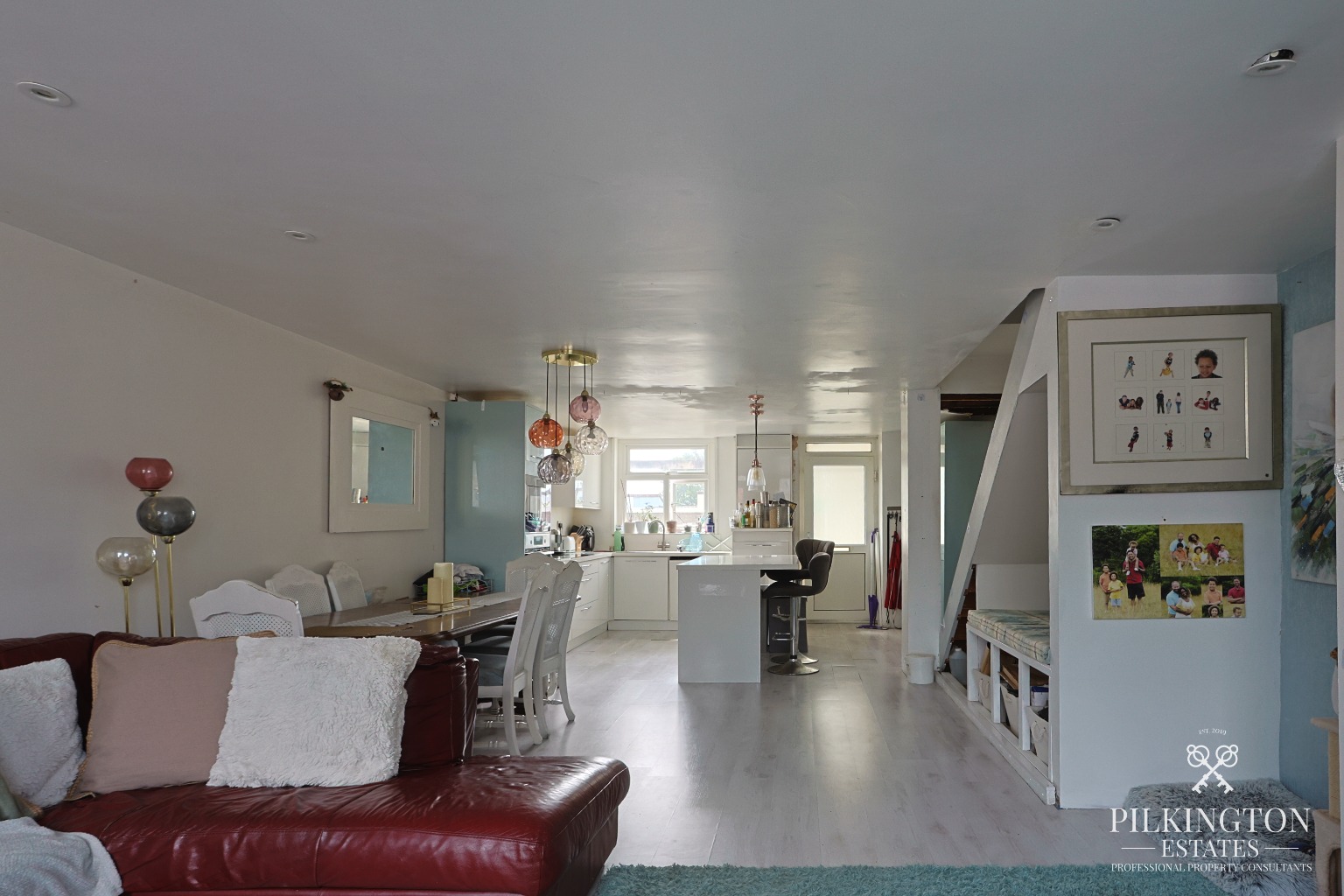 Spacious Three-Bedroom Terraced Property on Cunningham Road Property image 5