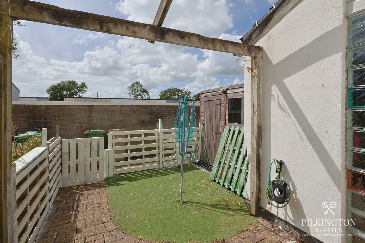 Spacious Three-Bedroom Terraced Property on Cunningham Road Property image 13