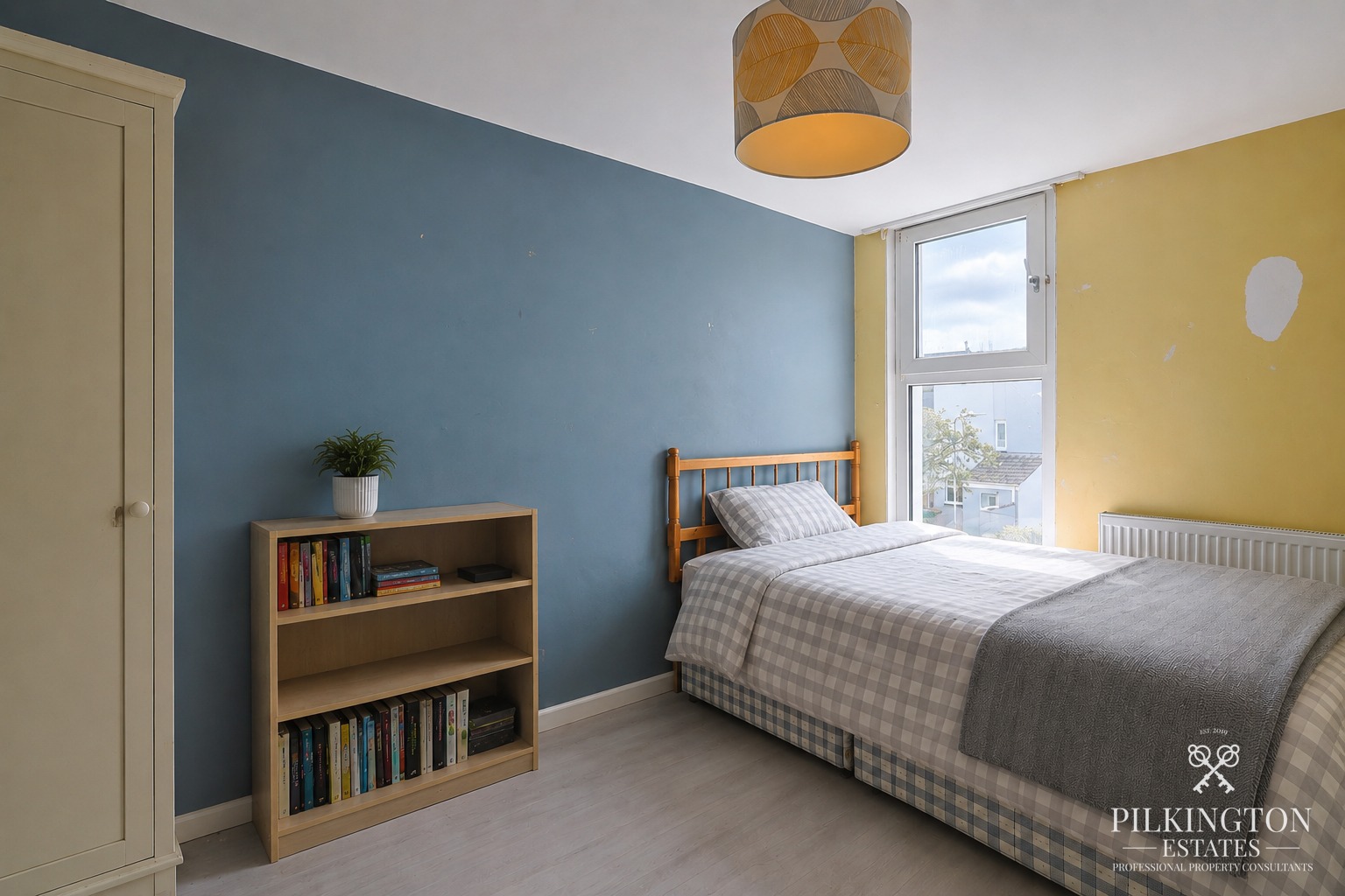 Spacious Three-Bedroom Terraced Property on Cunningham Road Property image 7