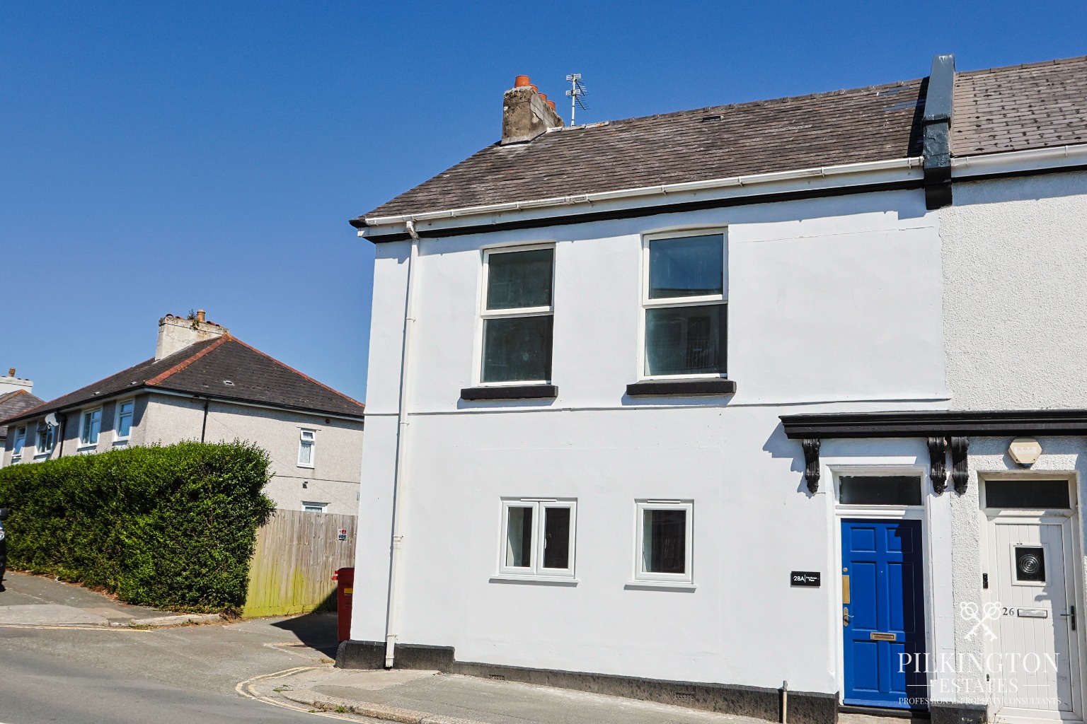 Beautifully Presented Two-Bedroom Apartment – No Onward Chain Property image 1