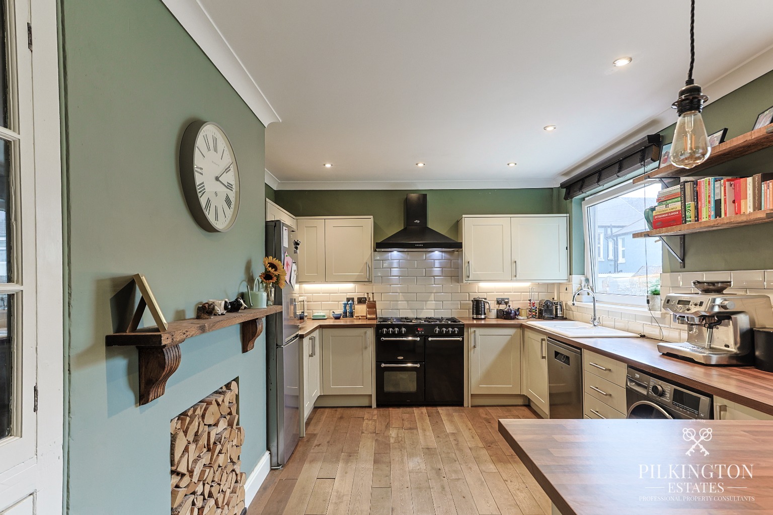 Immaculately Presented Victorian Terrace in Highly Sought-After Peverell Property image 7