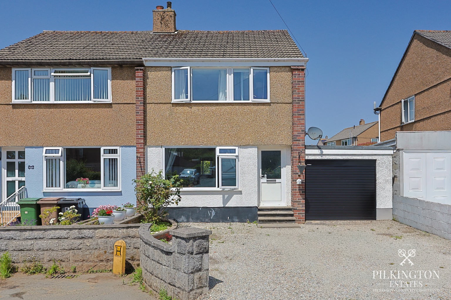 Well-Presented Three-Bedroom Home with Driveway & Generous Garden