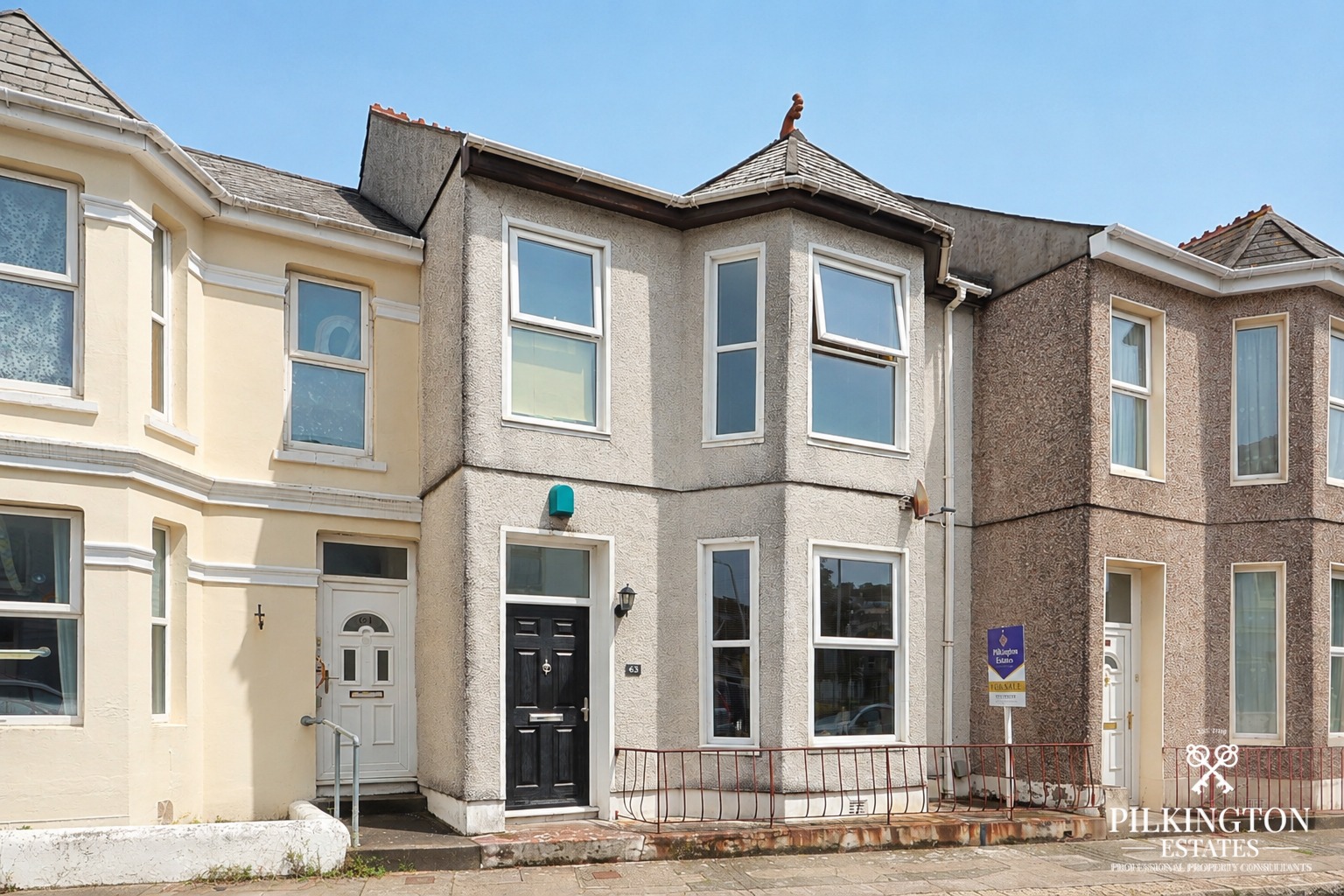 Beautiful Three-Bedroom Family Home on Popular College Road Property image 1