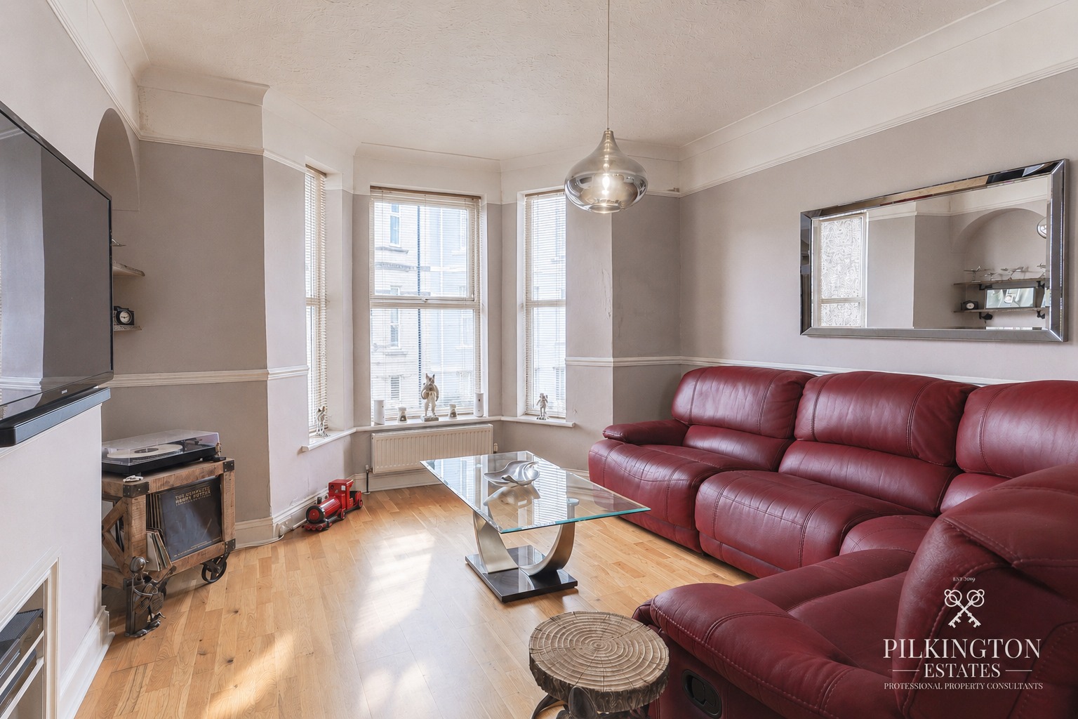 Beautiful Three-Bedroom Family Home on Popular College Road Property image 2