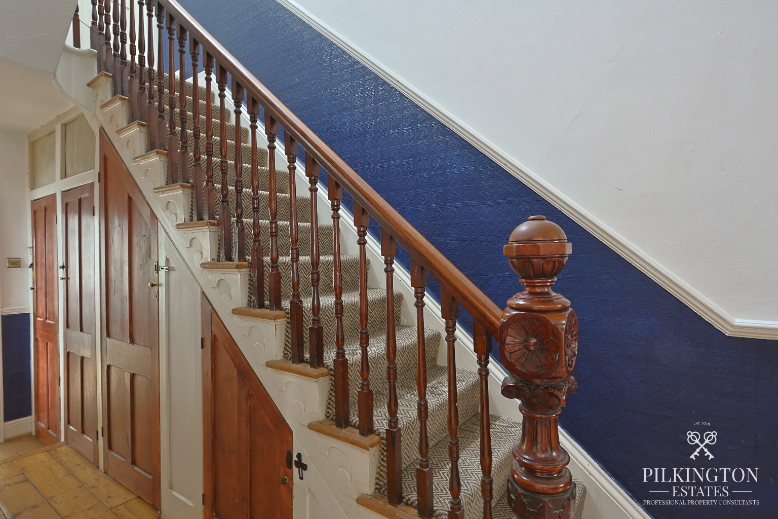 Characterful Four-Bedroom Home with New Kitchen, Two Bathrooms & Excellent School Catchment Area Property image 7