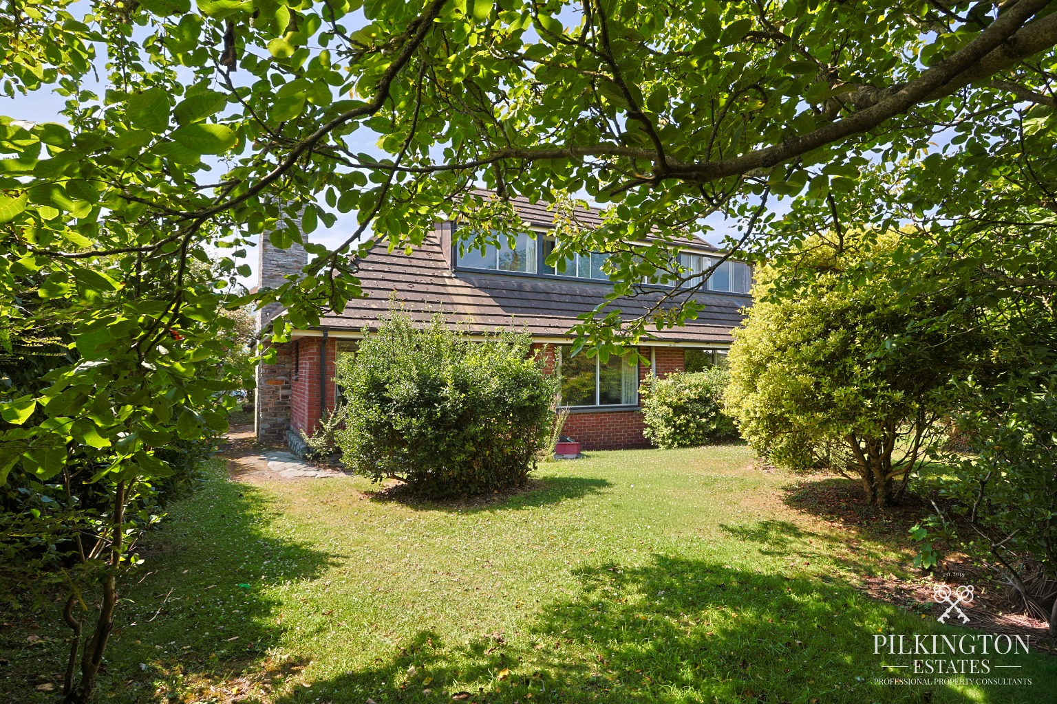 Spacious Detached Family Home with Self-Contained Annexe Property image 20