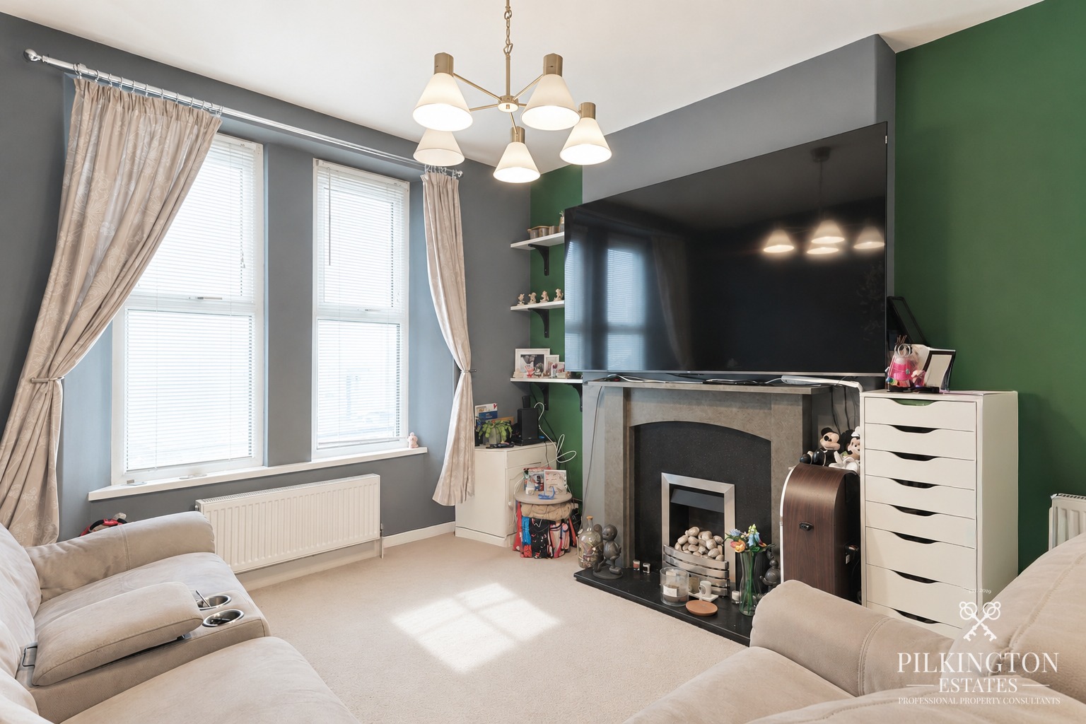 Stylish 2-Bedroom Home with Large Private Garden Property image 2