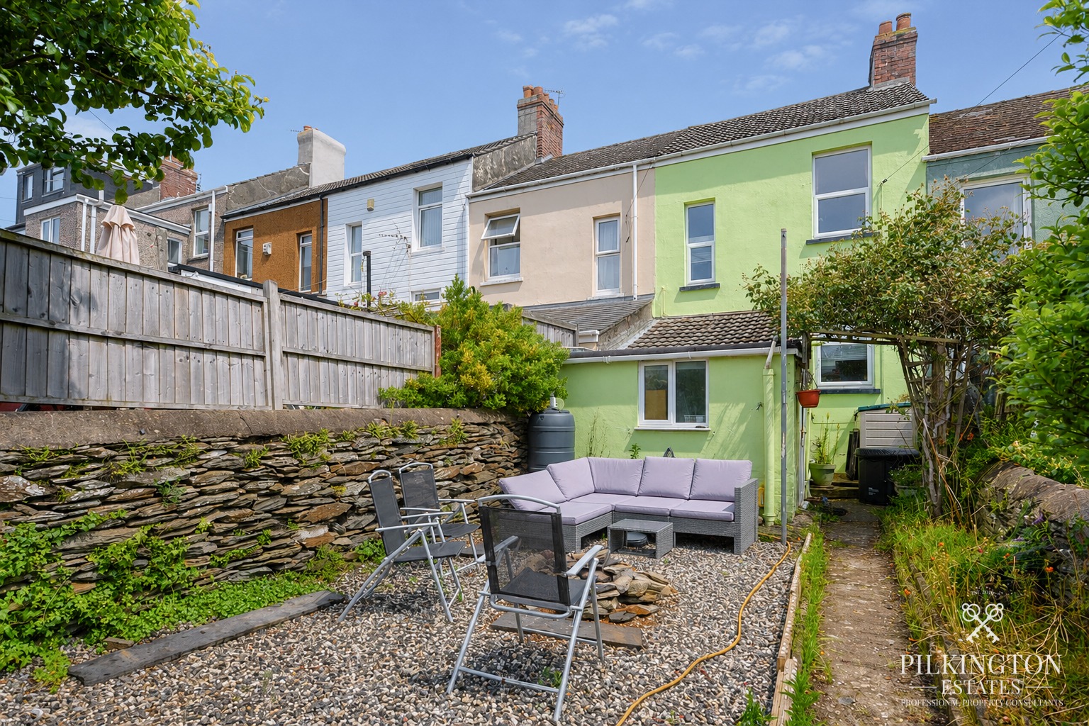 Stylish 2-Bedroom Home with Large Private Garden Property image 14