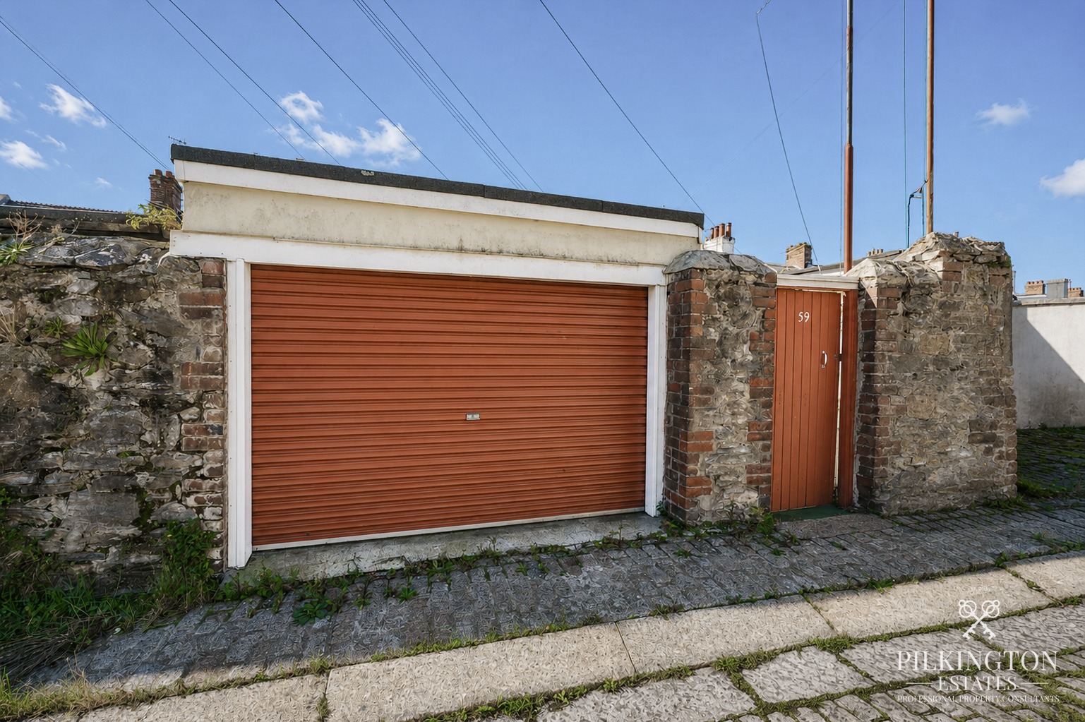 A BEAUTIFULLY REFURBISHED PERIOD HOME WITH GARAGE, SOLAR PANELS & LOFT POTENTIAL Property image 19