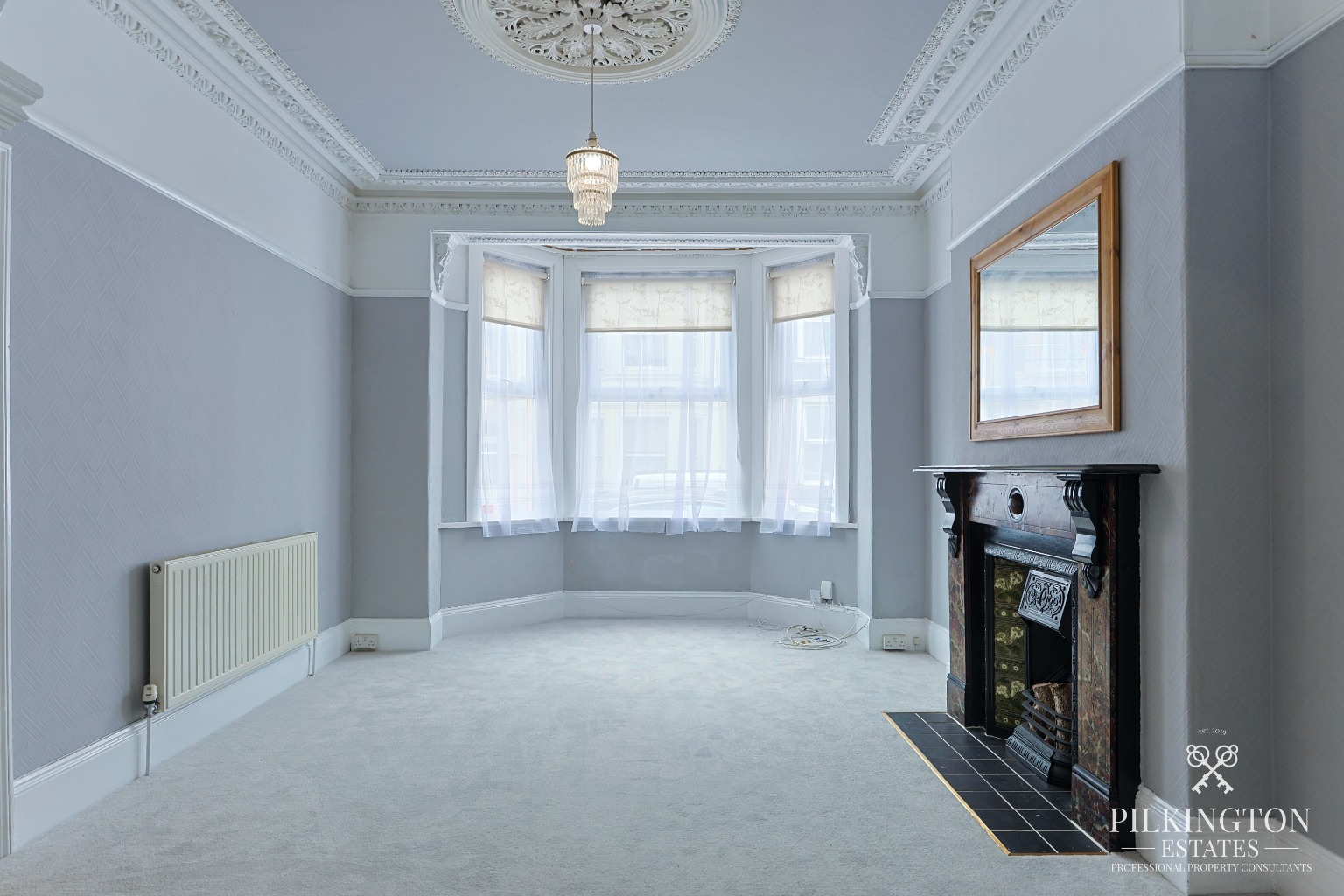 A BEAUTIFULLY REFURBISHED PERIOD HOME WITH GARAGE, SOLAR PANELS & LOFT POTENTIAL Property image 3