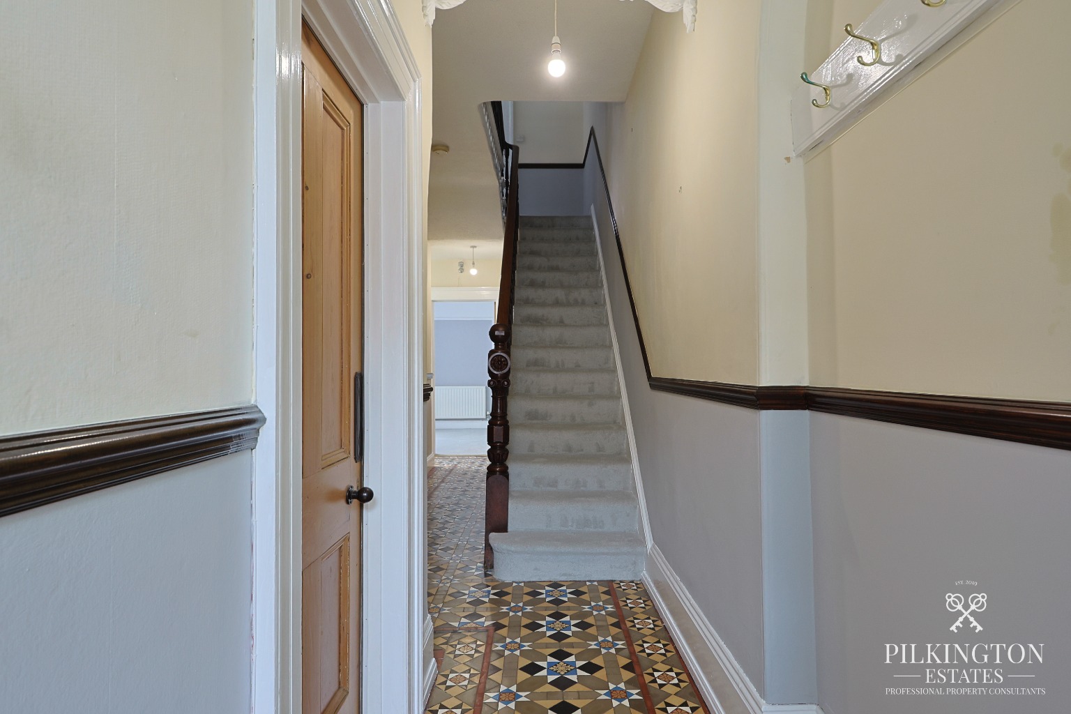 A BEAUTIFULLY REFURBISHED PERIOD HOME WITH GARAGE, SOLAR PANELS & LOFT POTENTIAL Property image 13
