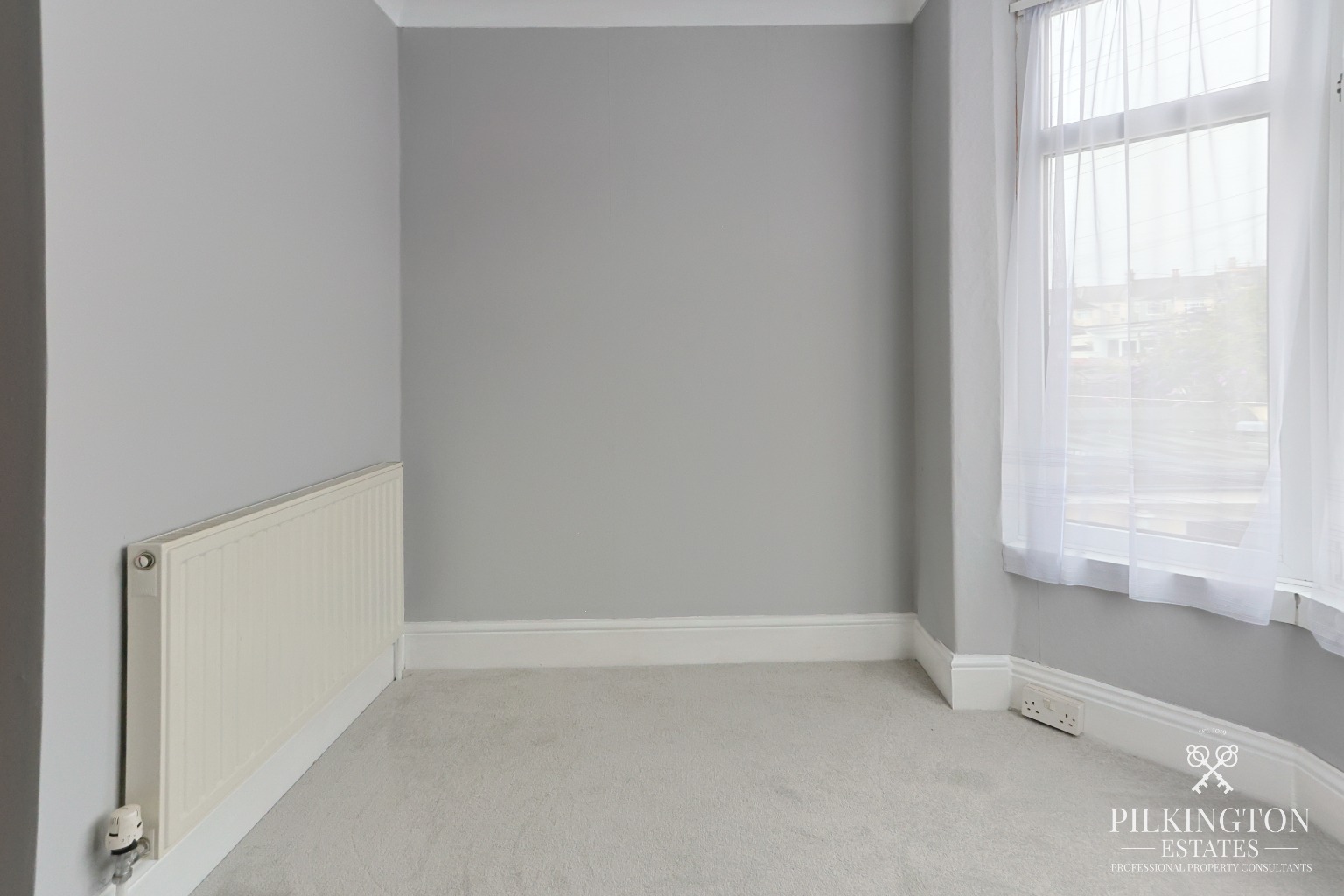 A BEAUTIFULLY REFURBISHED PERIOD HOME WITH GARAGE, SOLAR PANELS & LOFT POTENTIAL Property image 12