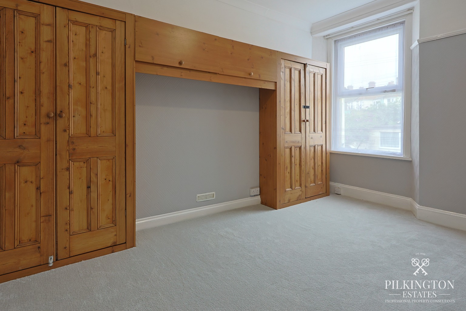A BEAUTIFULLY REFURBISHED PERIOD HOME WITH GARAGE, SOLAR PANELS & LOFT POTENTIAL Property image 10