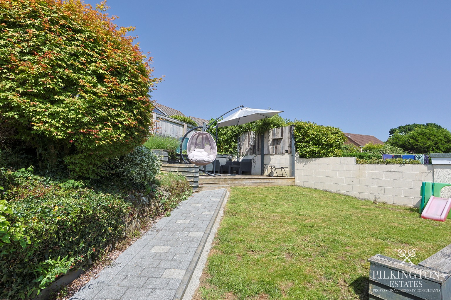 An immaculately presented and thoughtfully updated three/four-bedroom family home Property image 15