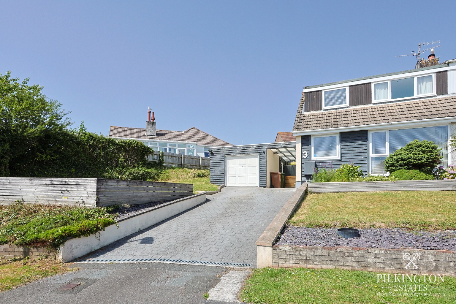 An immaculately presented and thoughtfully updated three/four-bedroom family home Property image 18
