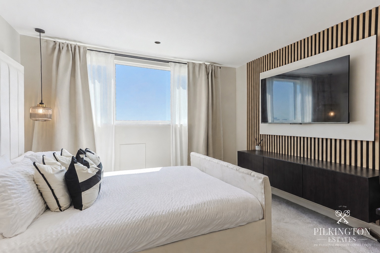An immaculately presented and thoughtfully updated three/four-bedroom family home Property image 10
